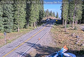 CO-65 032.35 NB FR-118 Skyway Ski Trailhead — Looking North road camera