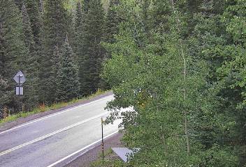 US 550 MP 087.95 NB : 2.2 miles N of Ironton Red Mountain Pass — Looking North road camera
