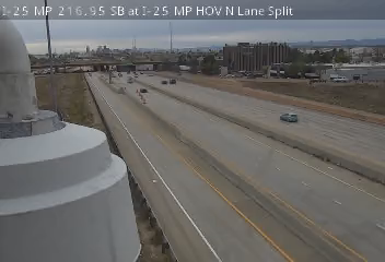 Live traffic camera: I-25 MP 216.95 SB at I-25 HOV N Lane Split